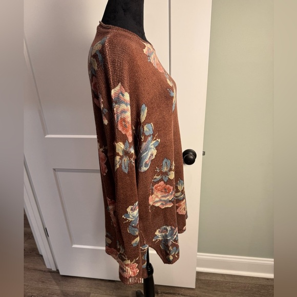 Show Me Your Mumu Chocolate and Roses Knit Bonfire Tunic Sweater rolled neck - Picture 4 of 9